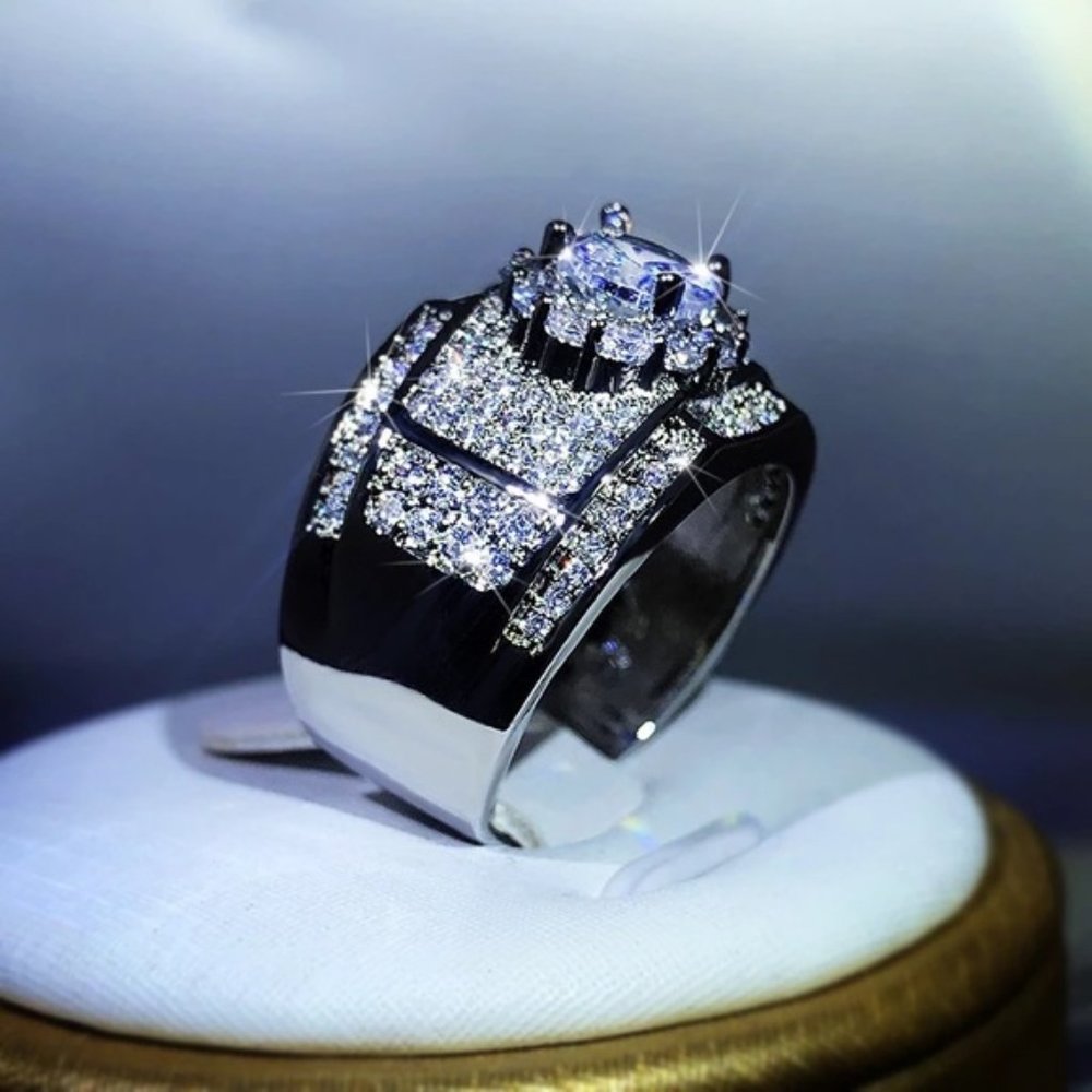 925 Sterling Silver Luxury White Engagement Ring Women Men Wedding - Picture 3 of 5